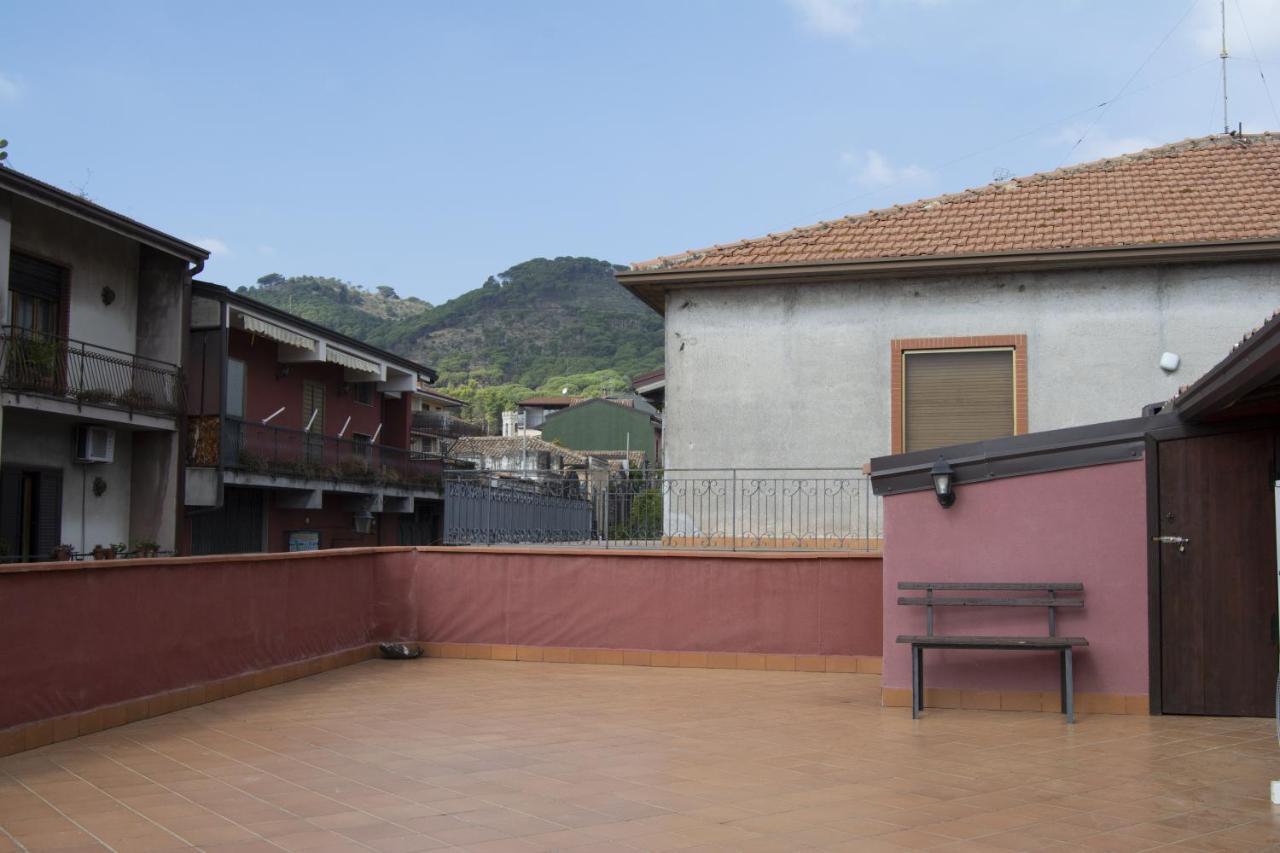 Casa Vacanze Mongibello Nicolosi Exterior photo